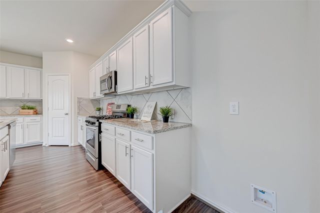 30822 Lake Spur Manor, Fulshear, TX 77423