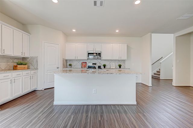 30822 Lake Spur Manor, Fulshear, TX 77423
