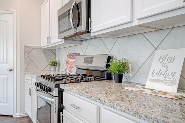 30822 Lake Spur Manor, Fulshear, TX 77423