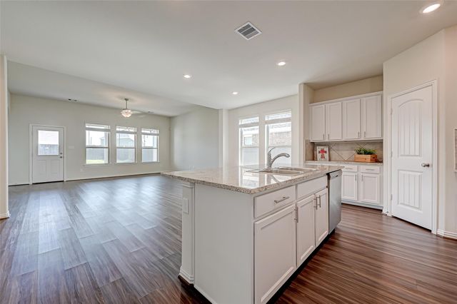 30822 Lake Spur Manor, Fulshear, TX 77423