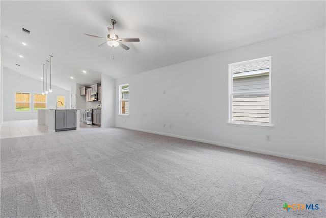 377 Dobson, Killeen, TX 76542