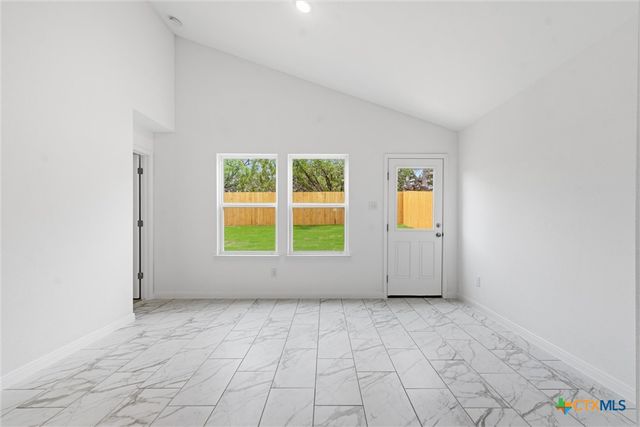 377 Dobson, Killeen, TX 76542