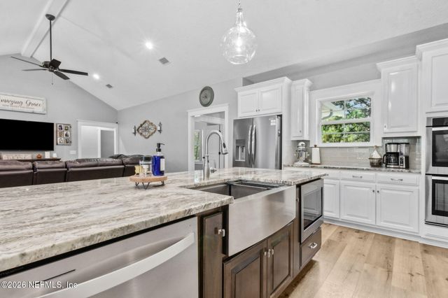 85456 N HARTS Road, Yulee, FL 32097