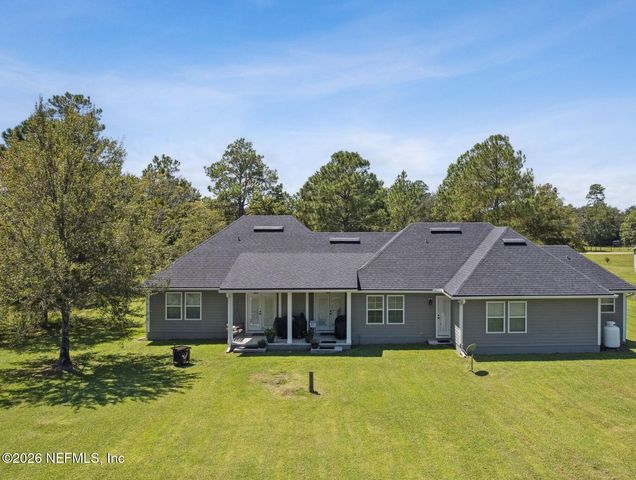 85456 N HARTS Road, Yulee, FL 32097