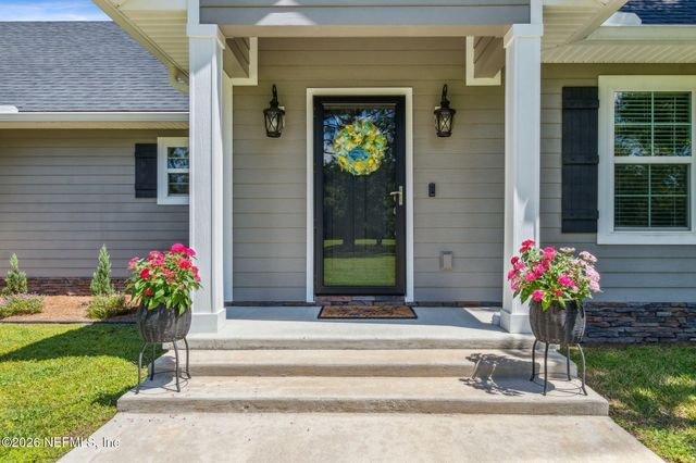 85456 N HARTS Road, Yulee, FL 32097