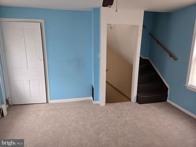 2520 EDGEMONT ST, Philadelphia, PA 19125