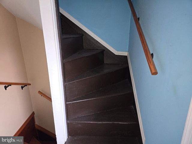 2520 EDGEMONT ST, Philadelphia, PA 19125