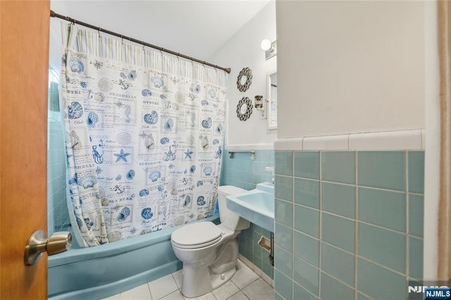 22 Cottage Street, Belleville, NJ 07109