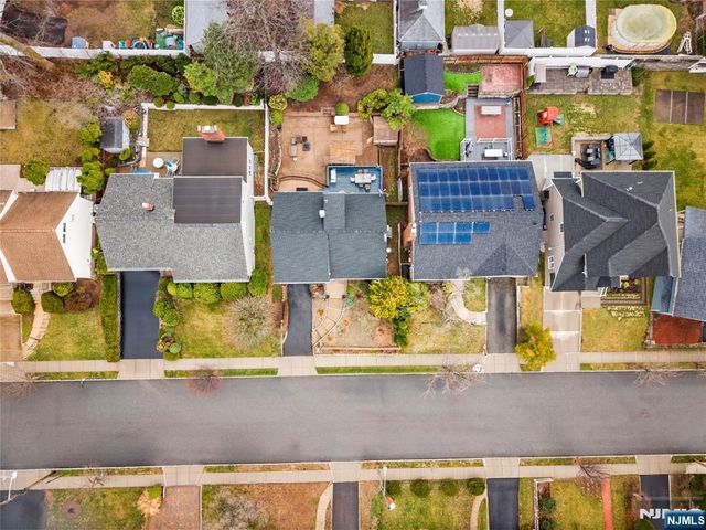 22 Cottage Street, Belleville, NJ 07109