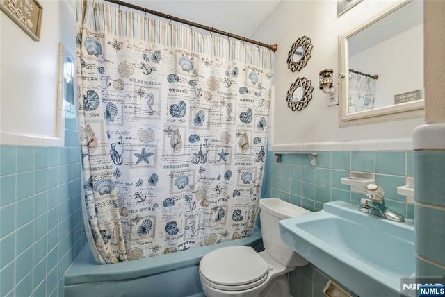 22 Cottage Street, Belleville, NJ 07109