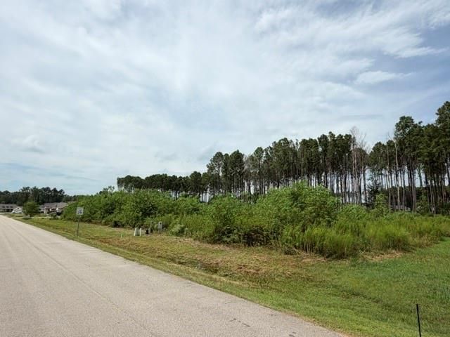 196 County Road 6614, Dayton, TX 77535