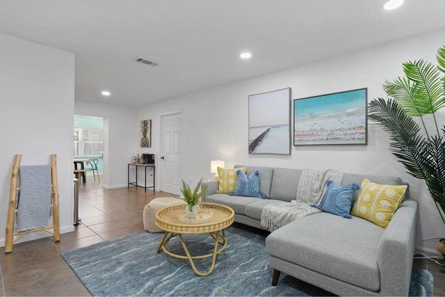 11208 DUNCAN STREET, Seminole, FL 33772