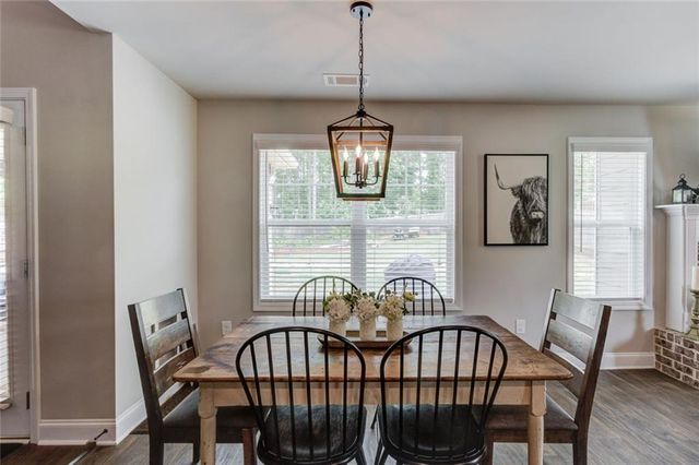 242 Lokeys Circle, Bethlehem, GA 30620
