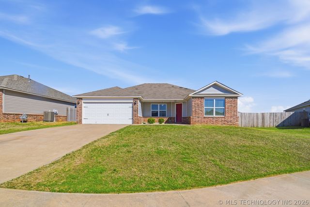1705 S 10th Street, Broken Arrow, OK 74012