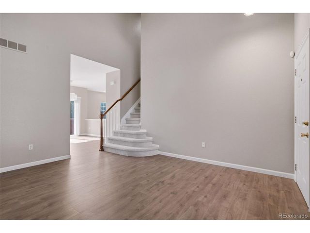 19102 E Crestridge Cir, Aurora, CO 80015