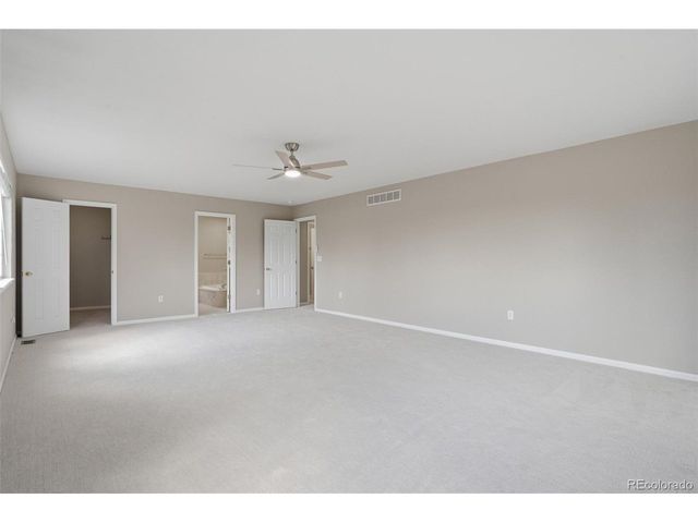 19102 E Crestridge Cir, Aurora, CO 80015