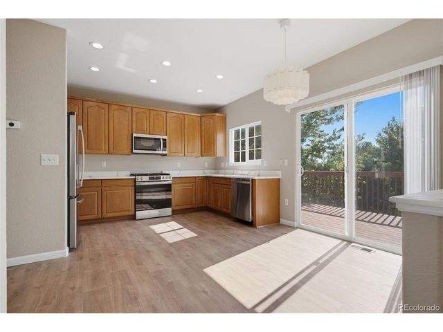 19102 E Crestridge Cir, Aurora, CO 80015