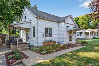 105 49th Street, Belleville, IL 62226