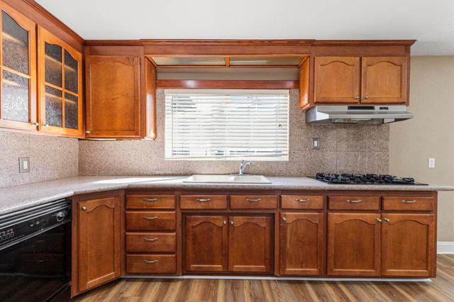 661 Cassidy Ave, Yuba City, CA 95991