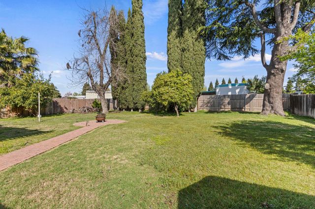 661 Cassidy Ave, Yuba City, CA 95991
