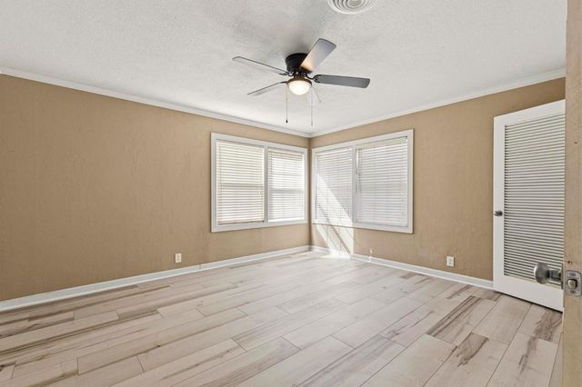 661 Cassidy Ave, Yuba City, CA 95991