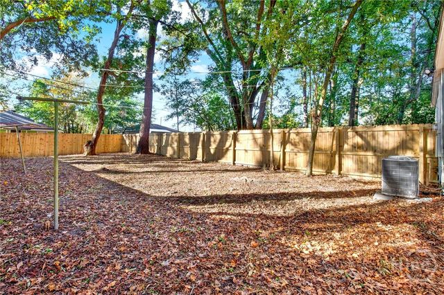 1311 E 55th Street, Savannah, GA 31404