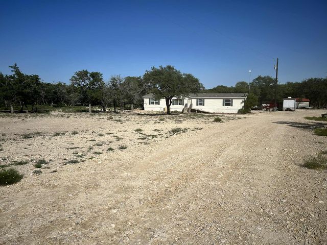 372 Private Road 3447, Kempner, TX 76539