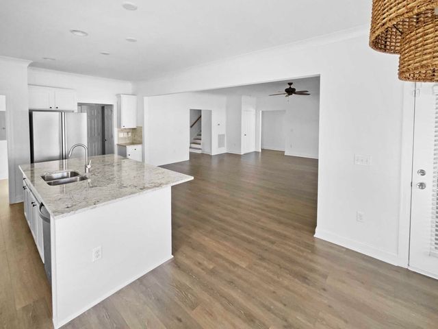 986 Gadsdenville Road, Awendaw, SC 29429