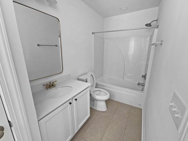 986 Gadsdenville Road, Awendaw, SC 29429