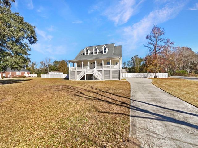 986 Gadsdenville Road, Awendaw, SC 29429