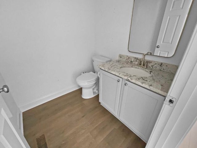 986 Gadsdenville Road, Awendaw, SC 29429