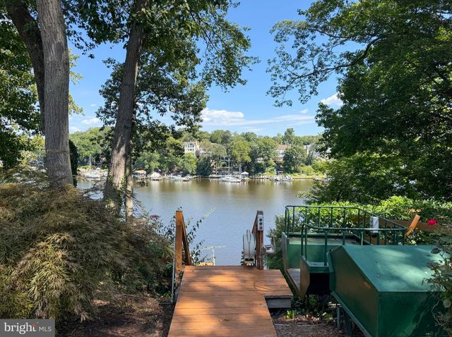 928 WATERVIEW DR, Crownsville, MD 21032