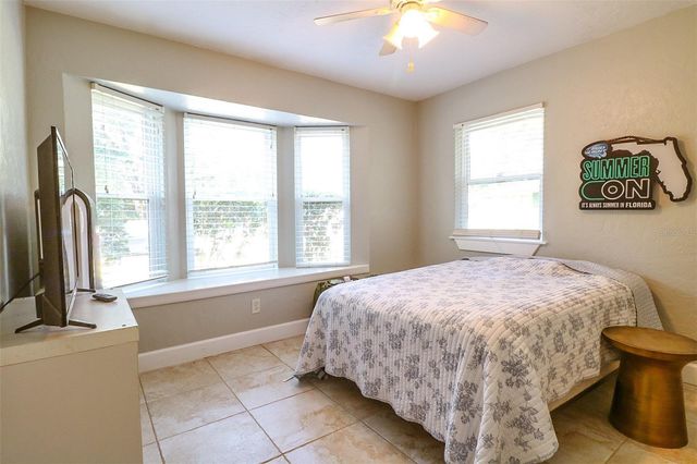 1523 NW 39TH TERRACE, Gainesville, FL 32605