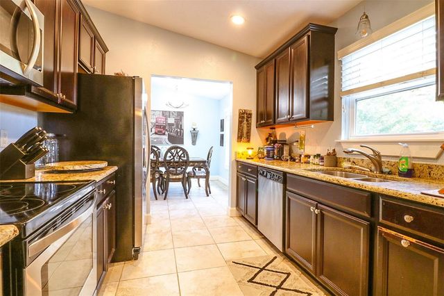 1523 NW 39TH TERRACE, Gainesville, FL 32605