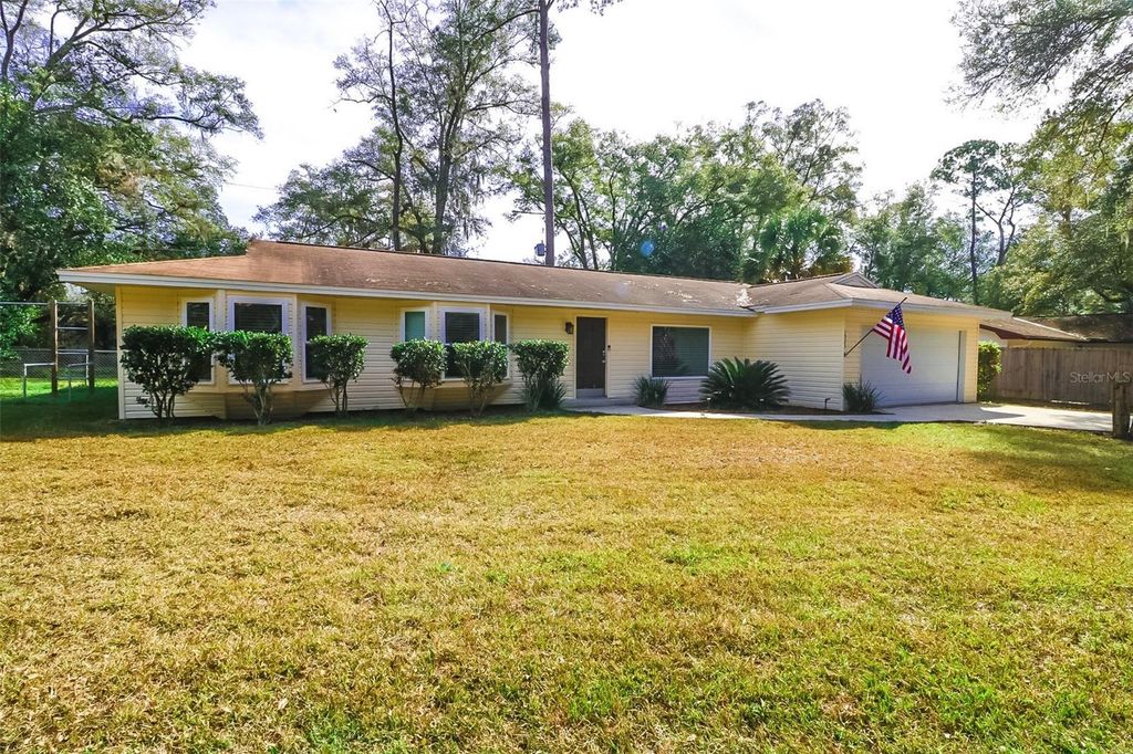 1523 NW 39TH TERRACE, Gainesville, FL 32605