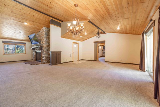 661 Cedar Glen Drive, Big Bear, CA 92314
