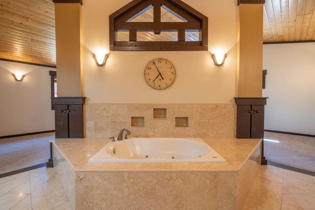 661 Cedar Glen Drive, Big Bear, CA 92314