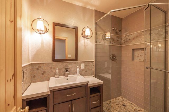 661 Cedar Glen Drive, Big Bear, CA 92314