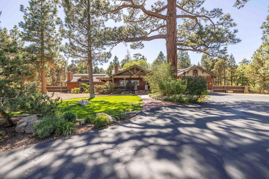 661 Cedar Glen Drive, Big Bear, CA 92314