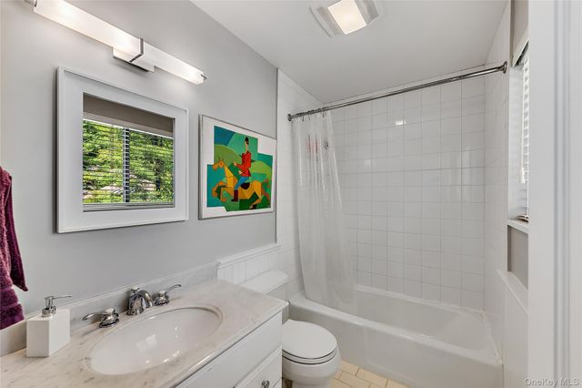 127 Stone Bridge Square, Chappaqua, NY 10514
