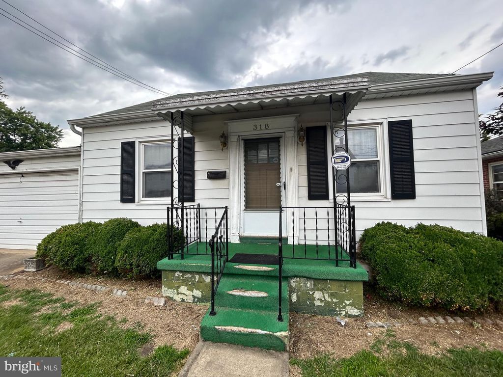 318 S CANNON AVE, Hagerstown, MD 21740