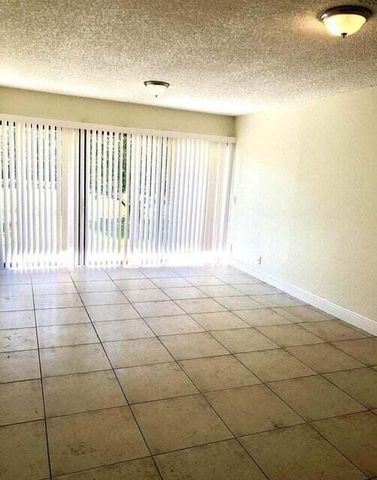 1581 Windorah Way C, West Palm Beach, FL 33411