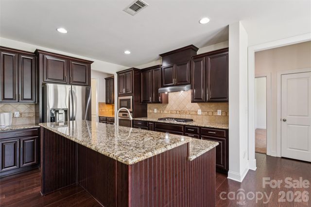 119 Heron Cove Loop, Mooresville, NC 28117