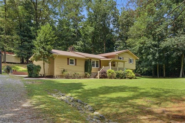 2982 W State Rte 382, Ellijay, GA 30540