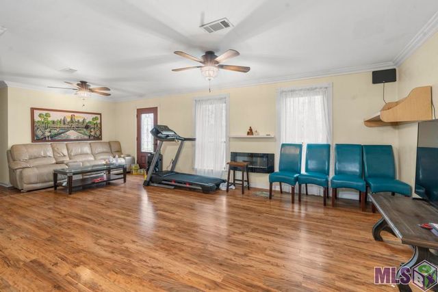 18346 Little Rd, Livingston, LA 70754