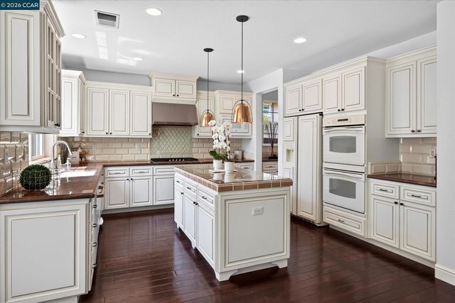 3086 Hastings Way, San Ramon, CA 94582