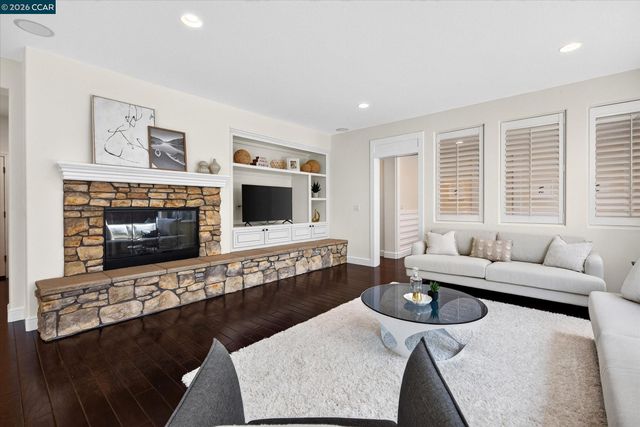 3086 Hastings Way, San Ramon, CA 94582
