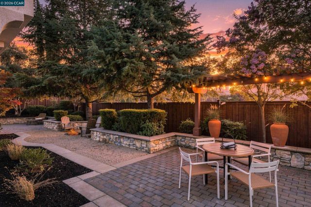 3086 Hastings Way, San Ramon, CA 94582