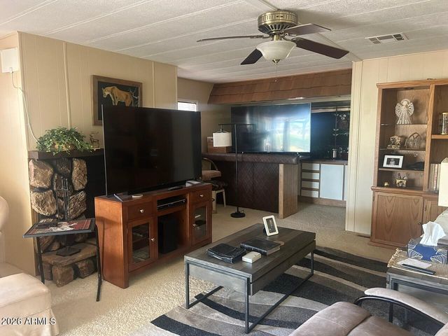 8994 E SUN LAKES Boulevard N, Sun Lakes, AZ 85248