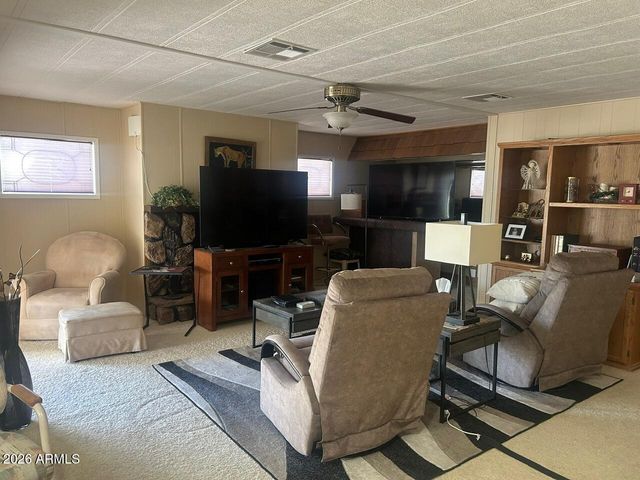 8994 E SUN LAKES Boulevard N, Sun Lakes, AZ 85248